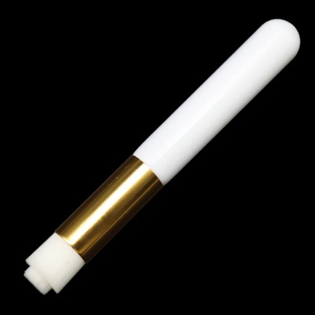 Pennello bianco ciglia